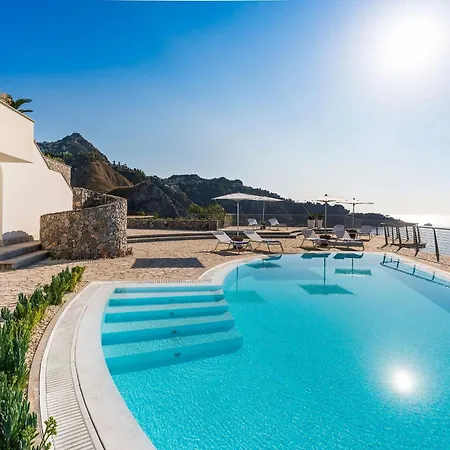 Susina 지아르디니낙소스